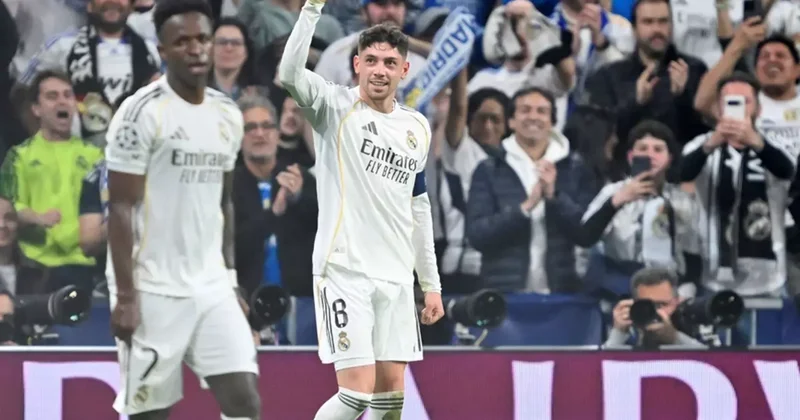 Federico Valverde den tarihi performans! Real Madrid, Manchester City i çok farklı geçti
