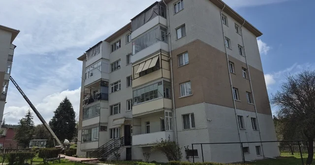 Evinde temizlik yaparken düşen kadına sağlık ekipleri müdahale etti Eskişehir Haberleri