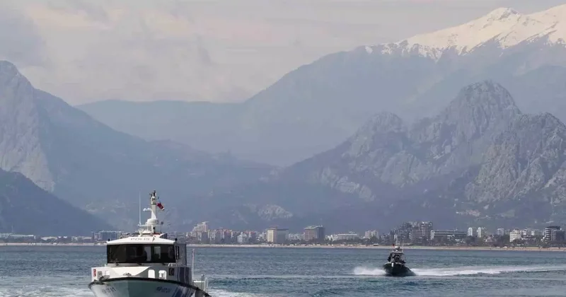 Suyun altını üstüne getiriyor, can kurtarmak için saniyelerle yarışıyorlar