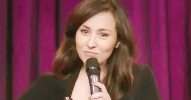 Komedyen Tuba Ulu serbest