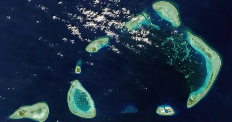 Dikkatler Hürmüz Boğazı ndayken görünmez ada işgal edildi Sözcü Gazetesi