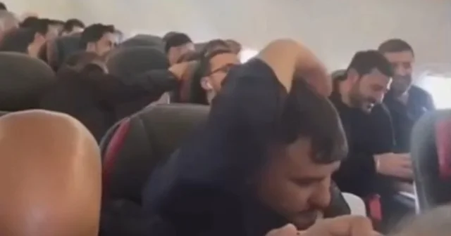 İstanbul Van seferini yapan uçak zorlu hava şartlarına rağmen başarıyla indi Hakkari Haberleri