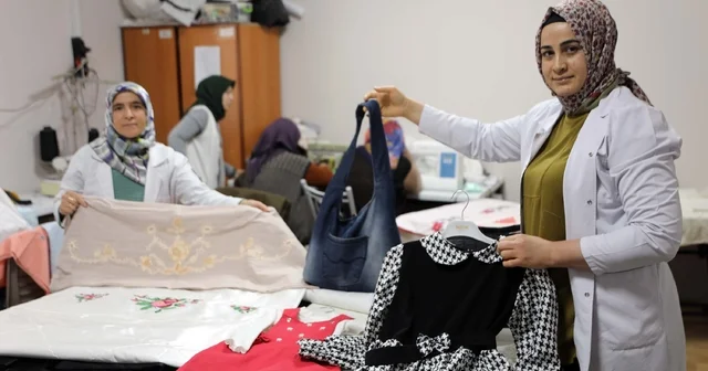 Eski kıyafetler kadınların elinde yeniden kullanılacak duruma getiriliyor Gaziantep Haberleri