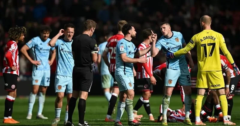 Hull City i yaktılar: Acun Ilıcalı allak bullak oldu