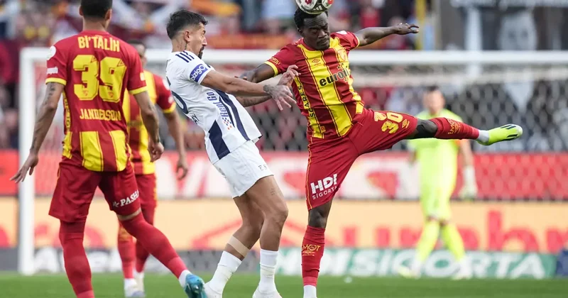 Süper Lig de 6 gollü nefes kesen maç! Kasımpaşa skoru koruyamadı