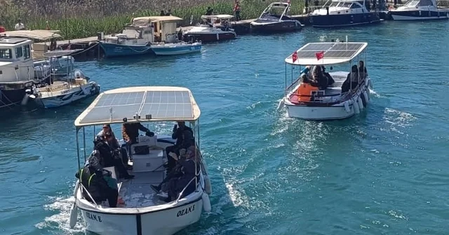 Azmak Nehri nde tekne yoğunluğu Baharla birlikte ilgi arttı Muğla Haberleri