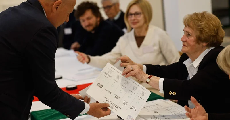 Macaristan sandık başında: Genel seçimler başladı