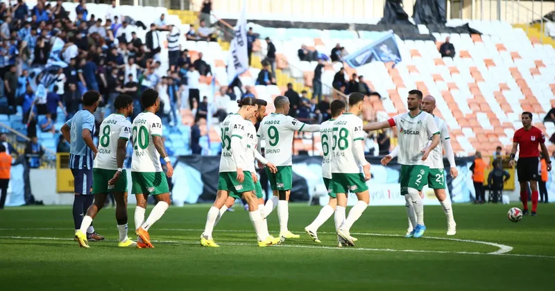 1. Lig de 7 gollü kapışma! Hat trick yaparak takımına zaferi getirdi