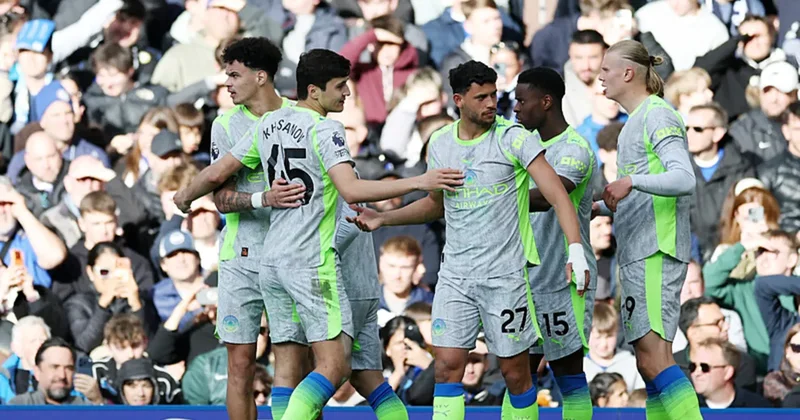 Manchester City, Chelsea’yi ikinci yarıda yıktı!