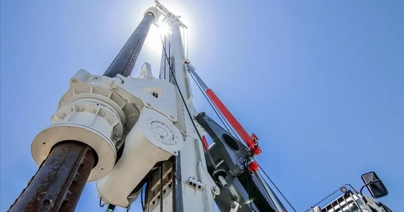 İran dan Lavan Petrol Rafinerisi açıklaması: 2 ayda eski kapasitesinin yüzde 80 ine ulaşacak