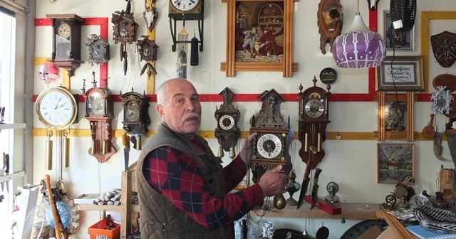 Makine teknisyenini eski merakı saat koleksiyoneri yaptı Balıkesir Haberleri