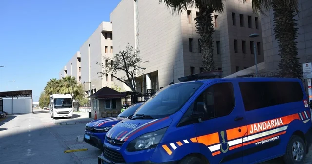 İzmir deki İZBETON soruşturmasında 9 şüpheli adliyede İzmir Haberleri