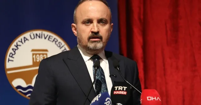 Bülent Turan’dan muhalefete çağrı: Erken seçimi bırakın erken kongre yapın VİDEO İZLE