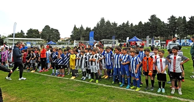Çeşme de U9 Futbol Festivali Coşkusu İzmir Haberleri