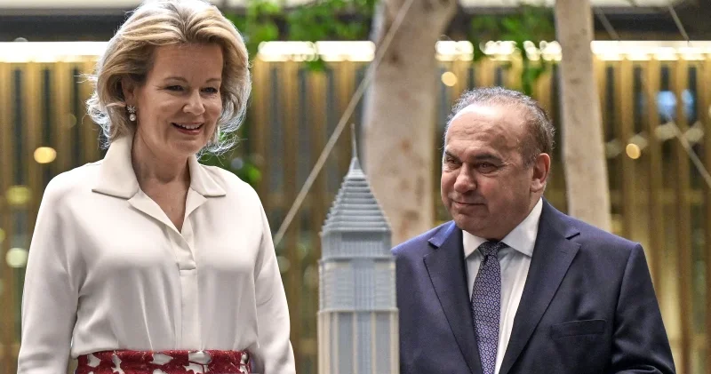 Belçika Kraliçesi Mathilde ve beraberindeki heyet TCMB İstanbul Finans Merkezi Yerleşkesi ni ziyaret etti Gündem Haberleri