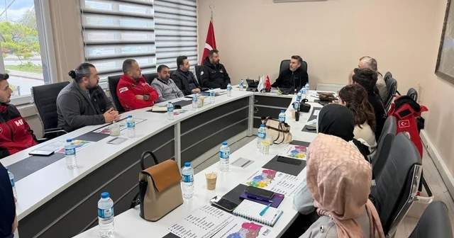 Afetlerde kesintisiz haberleşme için telsiz eğitimi verildi Kocaeli Haberleri