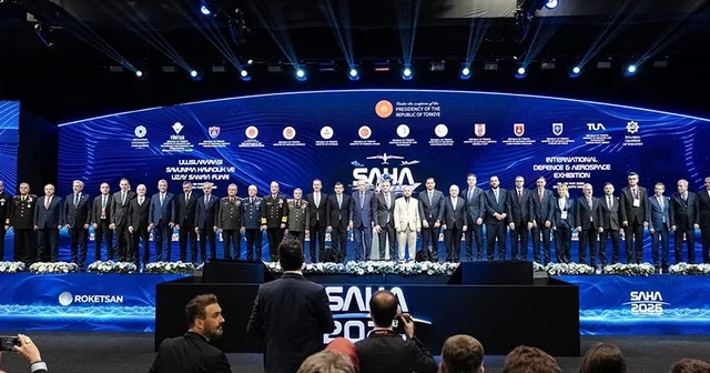 Rektör Çakmak, SAHA 2026 da savunma sanayii temsilcileriyle bir araya geldi Erzurum Haberleri
