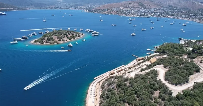 Bodrum’da sezon açıldı: Euro bazlı menüler gözlerden kaçmadı