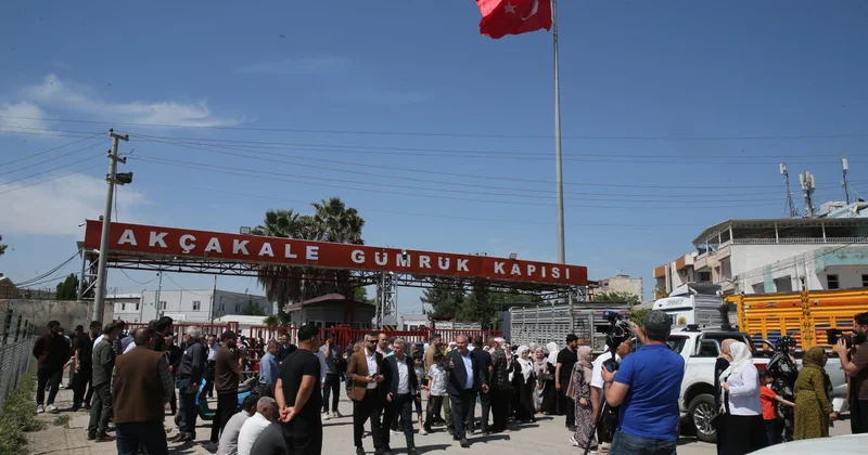 Akçakale Gümrük Kapısı nda pasaportlu geçişler başladı
