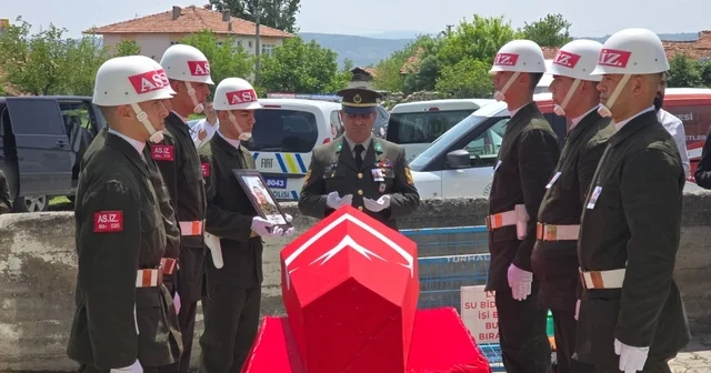 Şehidin Tokat taki kabri ailesinin isteği üzerine İstanbul a gönderildi Tokat Haberleri