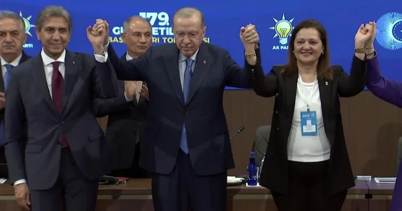 Rozeti taktı; AKP deki ilk anlarına hızlı başladı Sözcü Gazetesi