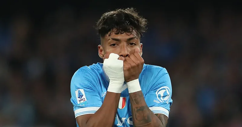 Napoli, Bologna’ya 90+1’de yıkıldı!