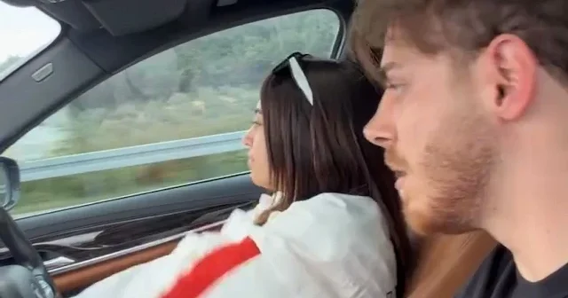 Trafikte sosyal medya şovu: Akan trafikte direksiyonu bırakıp video çektiler VİDEO İZLE