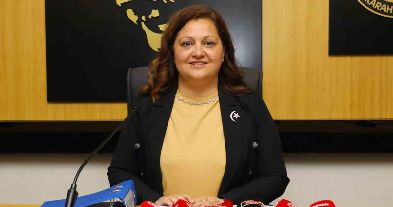 BURCU KÖKSAL KİMDİR? Ak Parti ye geçen Afyonkarahisar Belediye Başkanı Burcu Köksal hangi görevlerde bulundu? Burcu Köksal hayatı