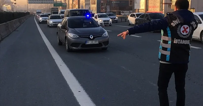 Çakarlı araç tartışması alevlenirken Anahtar Parti den dikkat çeken proje
