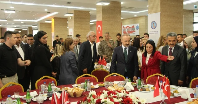 80 ilden gazi ve şehit yakınları Şırnak ta bir araya geldi Şırnak Haberleri