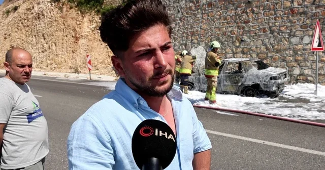 Otomobili gözlerinin önünde alev alev yanan adam kendini böyle teselli etti VİDEO İZLE