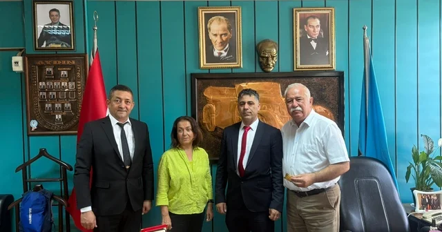 Şehit ailesine hürmet gösteren şoför ödüllendirildi Aydın Haberleri