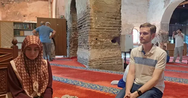 Bursa haberleri İspanyol Juan, Müslüman oldu! Kelime i şehâdet getirdiği cami dikkat çekti 12 Haziran 2026
