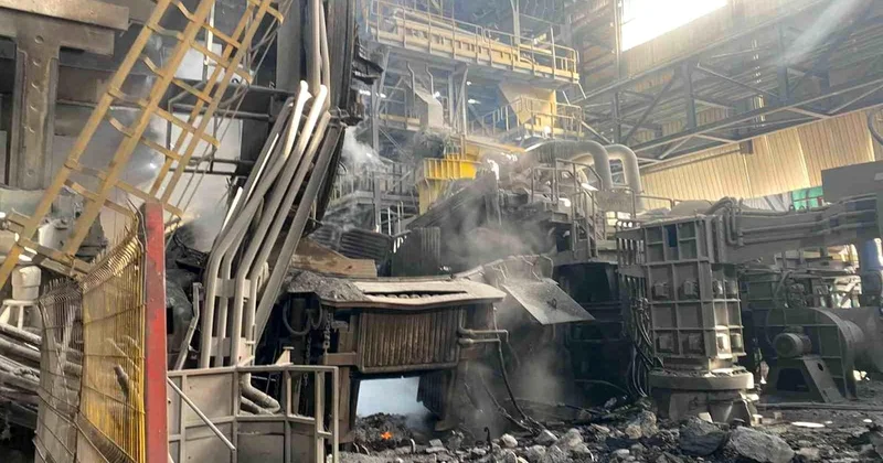 Bilecik te ark ocağı patladı: 3 yaralı