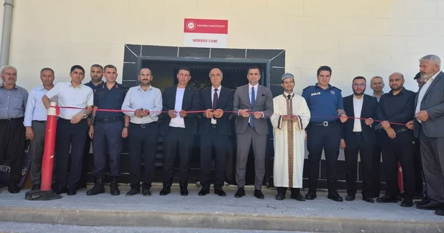 Yavuzeli Merkez Camii Cuma namazıyla ibadete açıldı Gaziantep Haberleri
