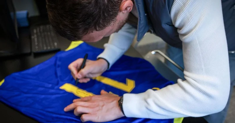Kanada maçı öncesi Edin Dzeko ya kötü haber
