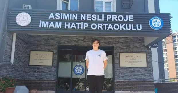 İstanbul haberleri Asımın Nesli İmam Hatip Ortaokulu nda büyük başarı 12 Temmuz 2026