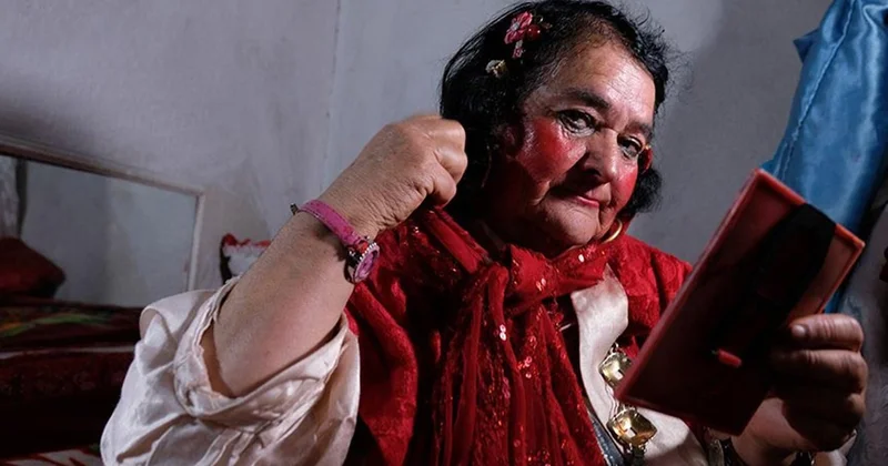 Hayatı belgesellere dizilere konu olmuştu! Kırmızılı kadın hayatını kaybetti Sözcü Gazetesi