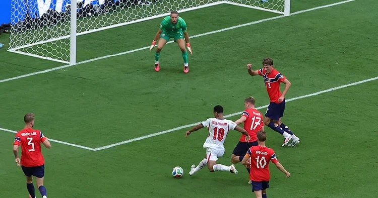 FIFA dan İngiltere nin golüyle ilgili açıklama!