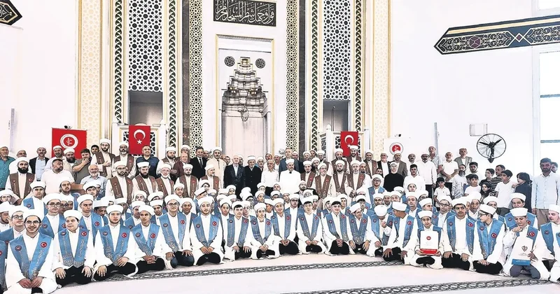 Genç hafızlara umre müjdesi