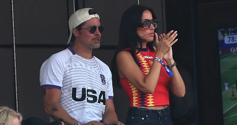 Brad Pitt ve sevgilisi Ines de Ramon Dünya Kupası maçında