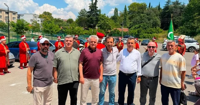 Muharrem ayında birlik ve beraberlik buluşması Çocuklara aşure, lokma ve oyuncak dağıtıldı Bursa Haberleri Habertürk Yerel Haberler