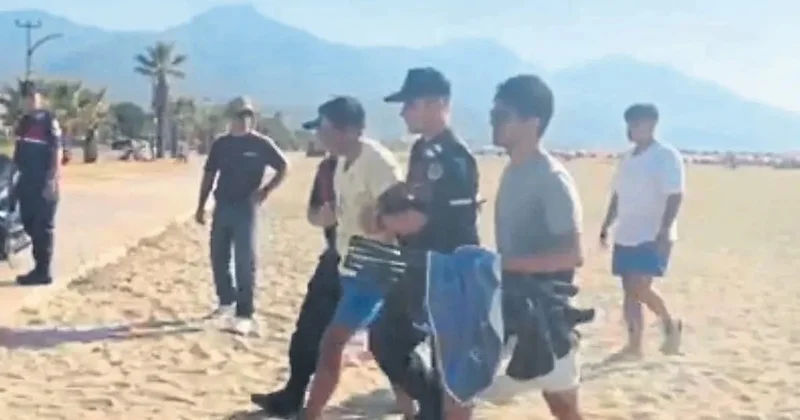Kuşadası nda plaj faresi edebiyat öğretmeni çıktı Sözcü Gazetesi