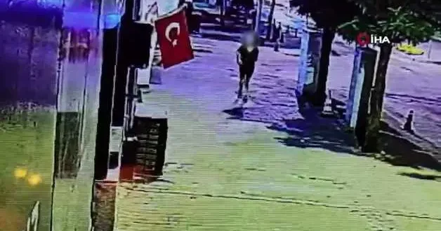 Muğla da menfur olay! Türk bayrağını ateşe veren şüpheli yakalandı