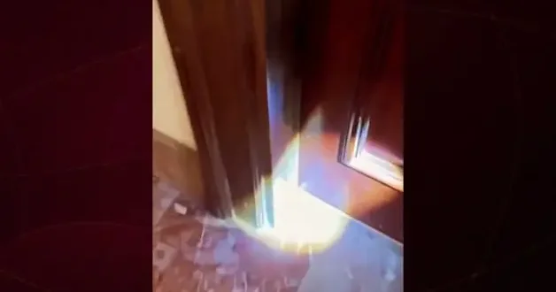 Hırsızların yeni yöntemi deşifre oldu: Kapıdaki ince ip tuzağına dikkat