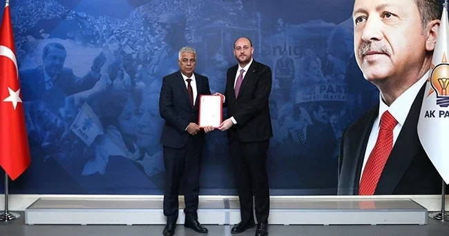 AK Parti Manavgat İlçe Başkanı Süleyman Öz oldu