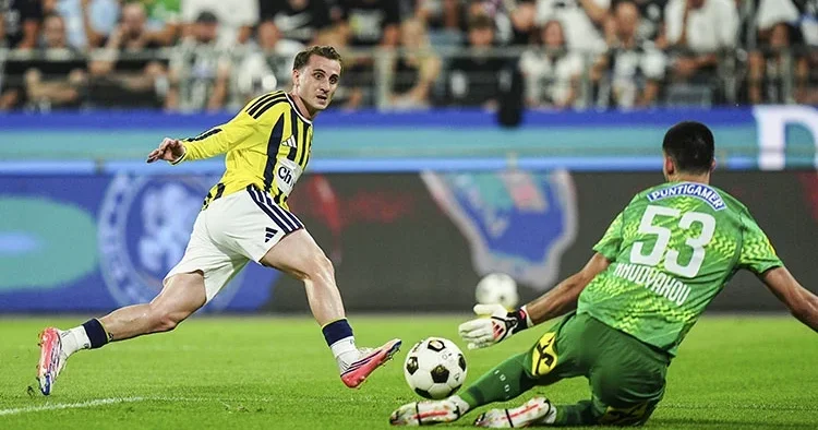 Kerem Aktürkoğlu yine sınıfta kaldı!