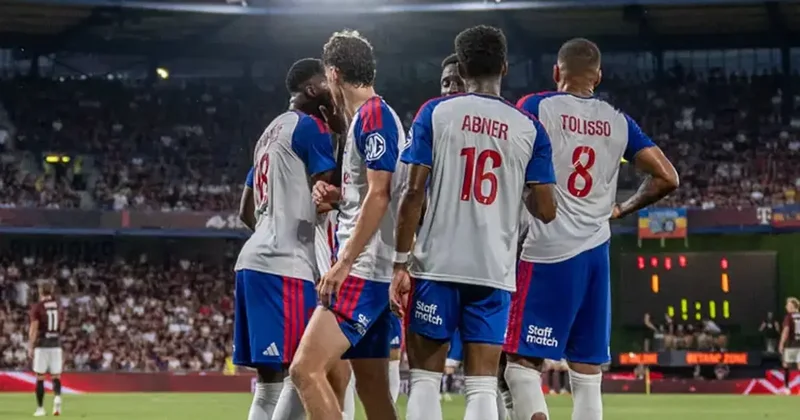 (ÖZET) Lyon evinde rahat kazandı! Fenerbahçe nin rakibi oldu Lyon Sparta Prag maç sonucu: 3 0 Fanatik Gazetesi Fenerbahçe (FB) Haberleri Spor