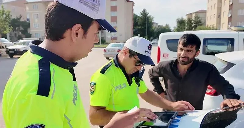 Düğün konvoyunda ceza yiyen sürücü: Bundan sonra korna çalmak haram olsun