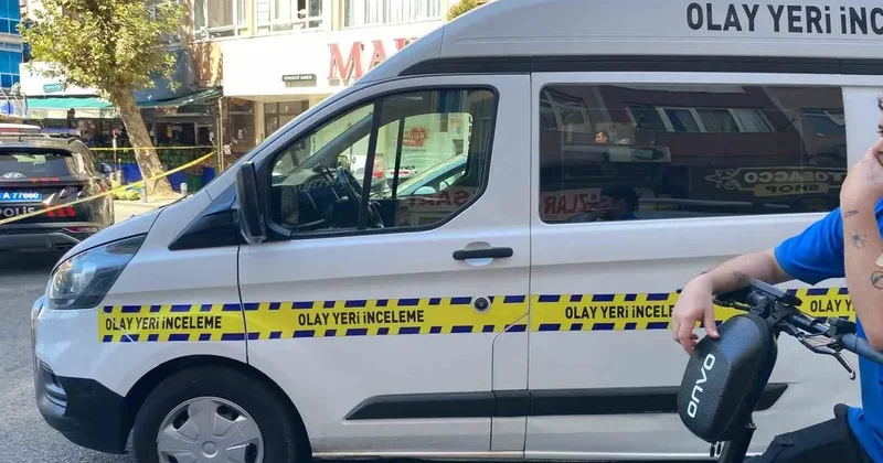 Küçükçekmece’de feci kaza: Su tankerinin altında kalan kadın hayatını kaybetti